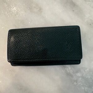 Louis Vuitton Taiga 4 Key Holder
